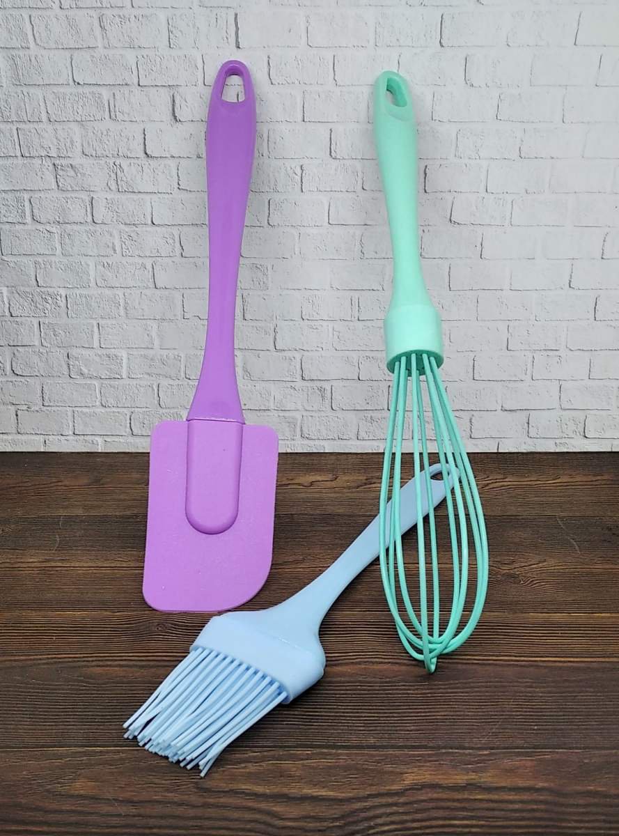 Pack of 3 Spatula and BBQ Oil Brush and Beater