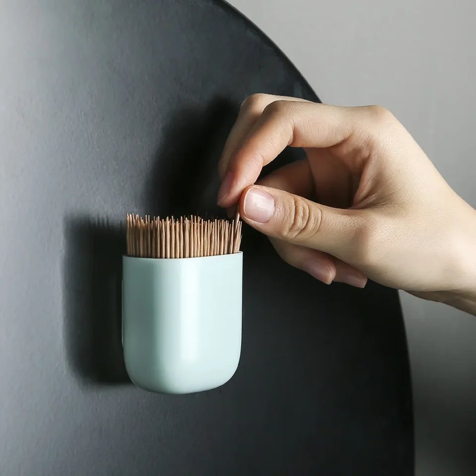 Magentaic Toothpick Box