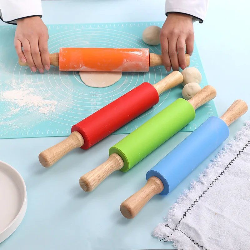 Wooden Handle Non Stick Silicone Rolling Pin