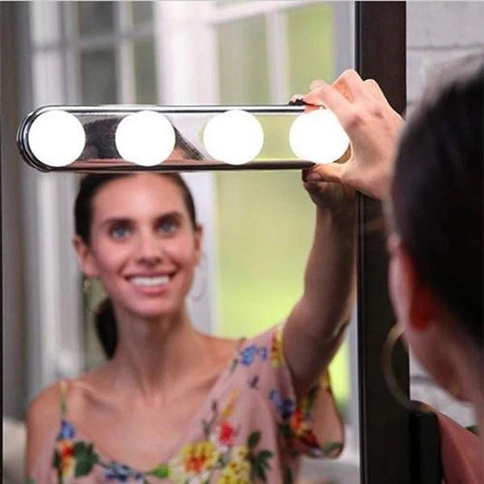 4 Bulbs Super Bright Vanity Light