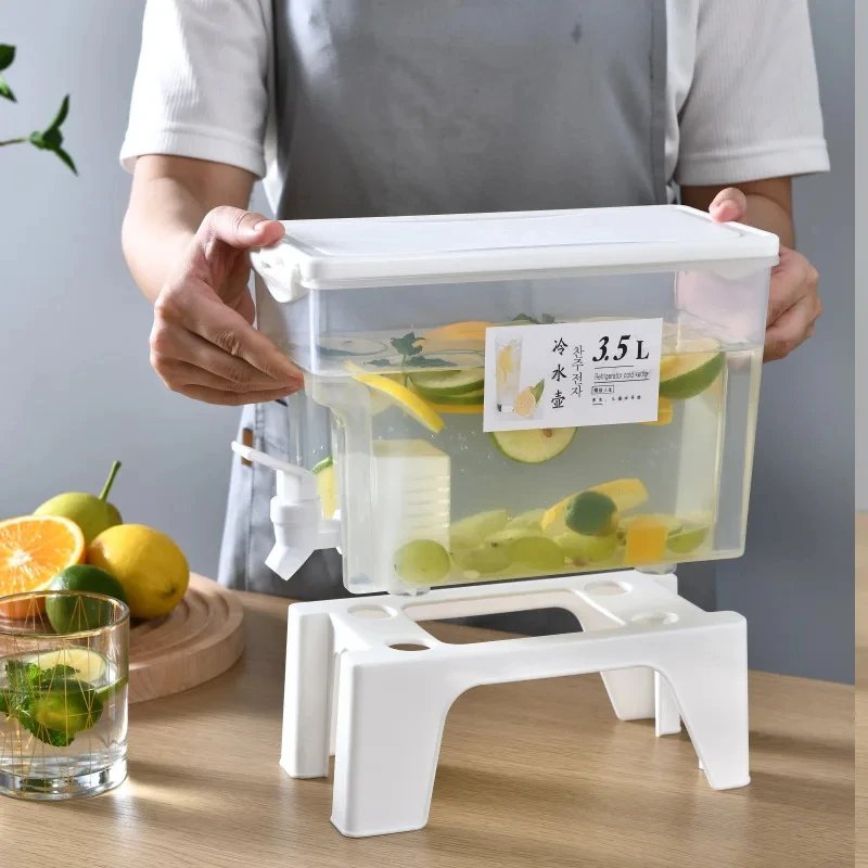 Plastic Cool Drink Water Bucket With Stand, 3.5L Large Capacity