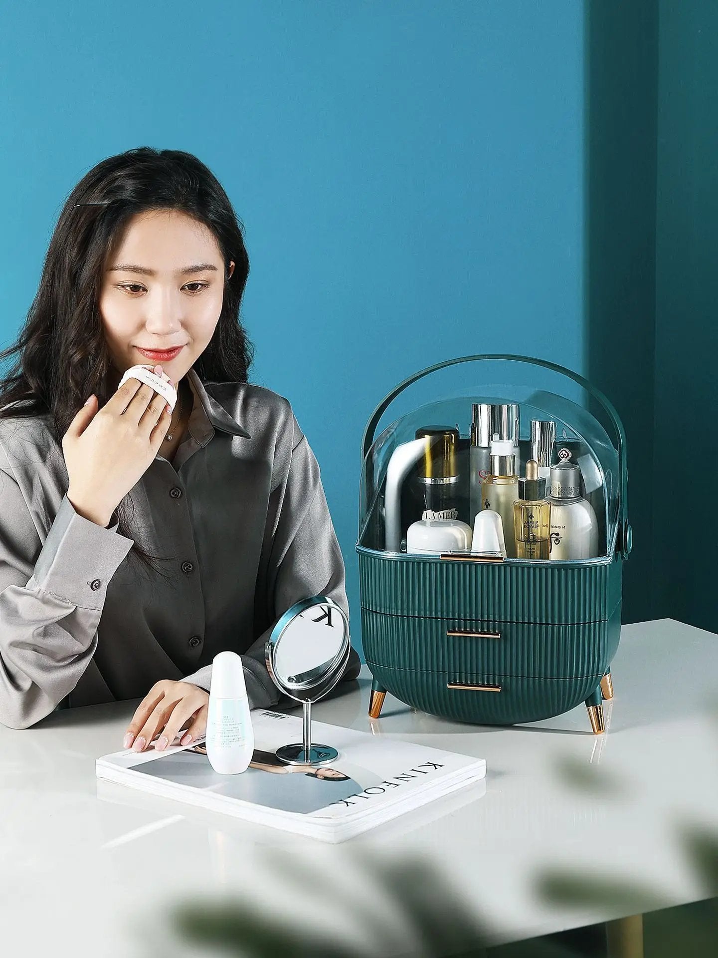 Glamour Glide Cosmetics Organizer (Premium Quality)
