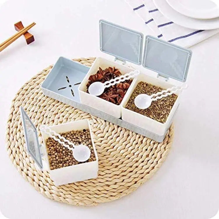 3 Grid Spices Storage Box With Spoon, Seasoning Jar Set Storage Container Kitchen Organizer