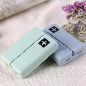 7 Days Foldable Travel Medicine Holder, Weekly Magnetic Pill Storage Box, Tablet Storage Dispenser Container