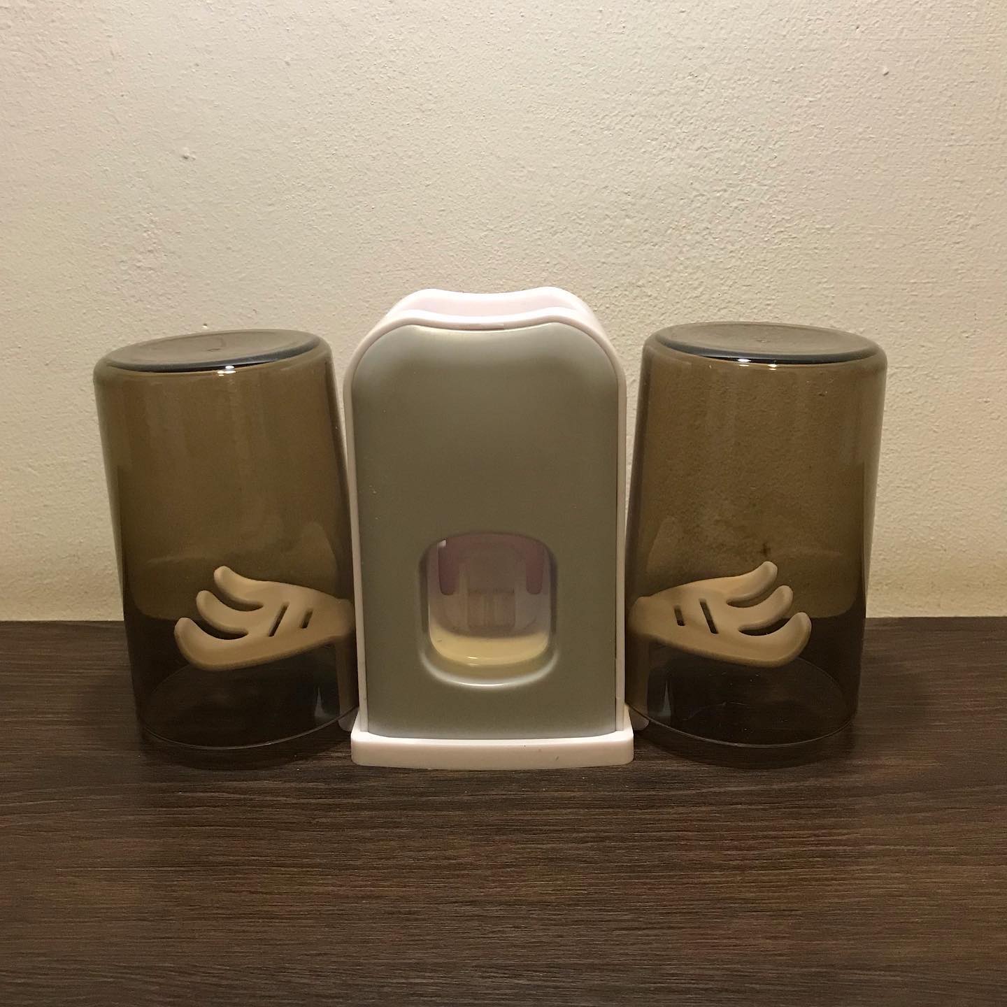 Automatic Toothpaste Squeezer Holder, Wall Mount Bathroom Accessories