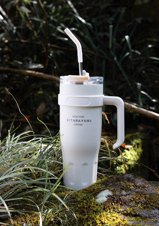Stainless Steel Vaccum Insulated Tumbler (Premium Quality)