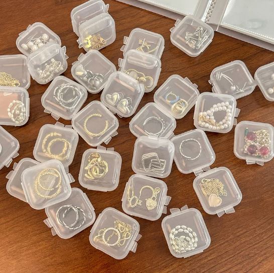 (Pack of 10) Portable Clear Square Plastic Mini Jewelry Storage Box for Jewelry Display