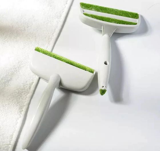 Manual Mini Double Head Sofa Bed Seat Gap Cleaning Brush, Cat Hair Cleaning Brush