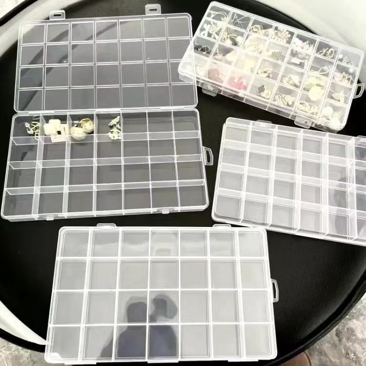 28 Grids Rectangle Plastic Jewelry Airing Storage Box