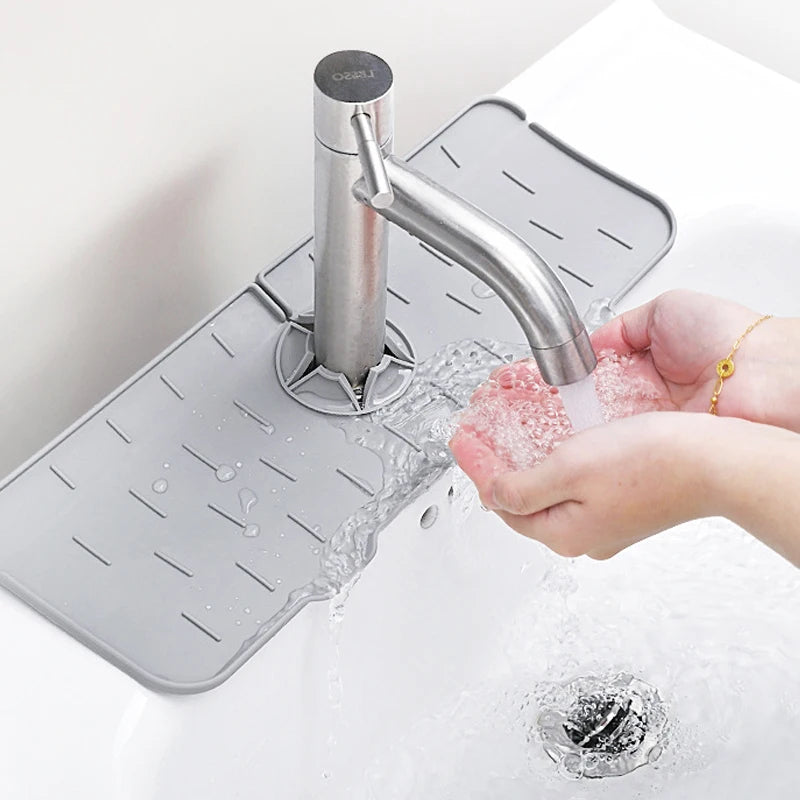 1Pcs Silicone Splash Paid Kitchen And Bathroom Accessories