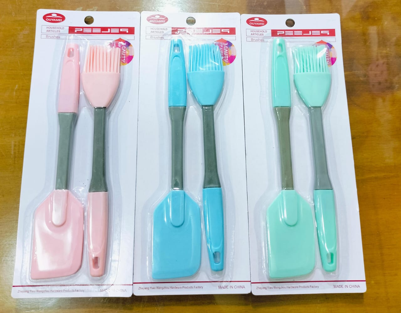 2Pcs Silicone Spatula And Oil Brush
