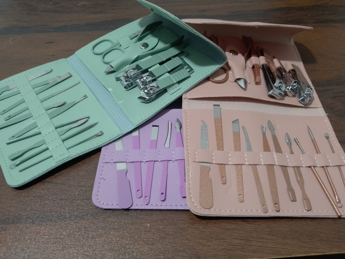 16 PCS Professional Nail Clipper Manicure Pedicure Set With Leather Case (Premium Quality)